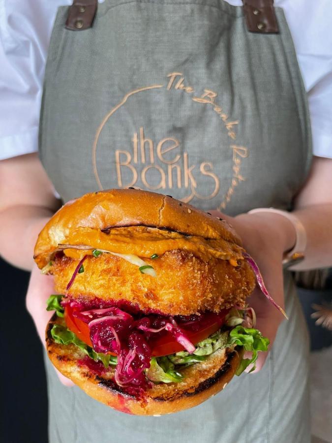 סטראביין The Banks Restaurant And Accommodation מראה חיצוני תמונה